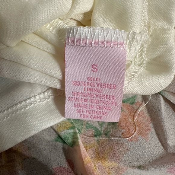 Pink Lily Maxi Ruffled Tiered Size Small Floral Cream Pink Women’s Belted Dress - Picture 8 of 15